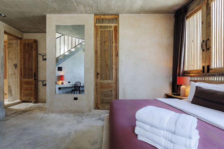 Room 54 of 99