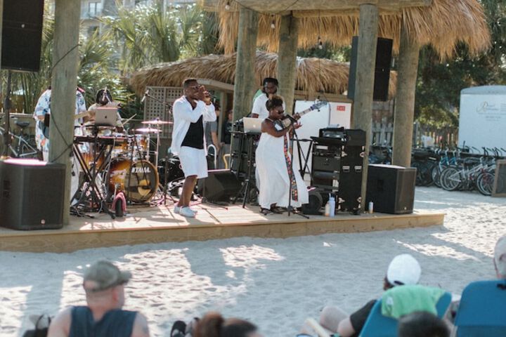 Beach bar