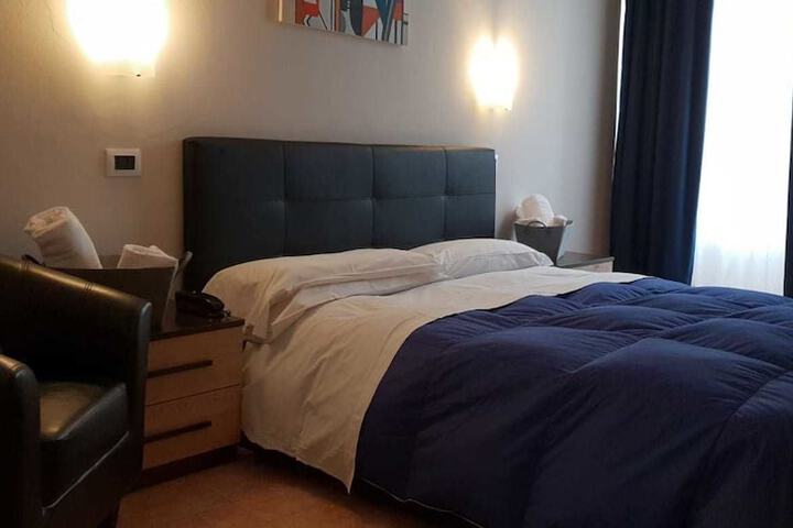 Room 5 of 47