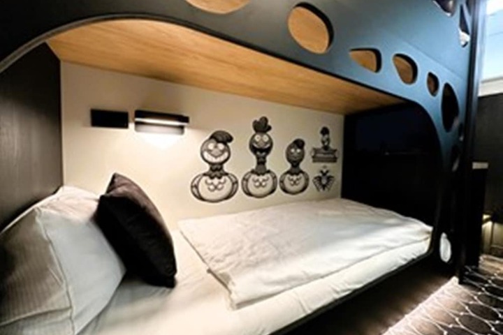Room 120 of 194