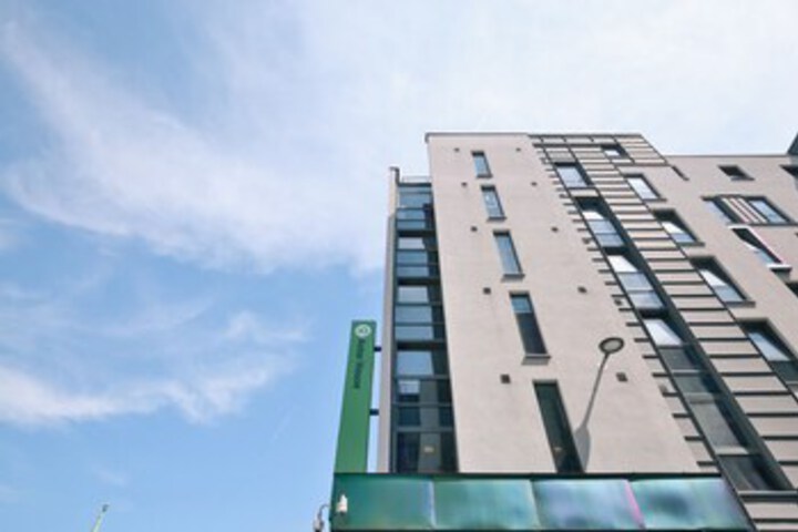 Hotel 14 of 93