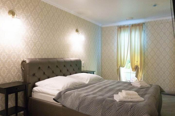 Room 14 of 26