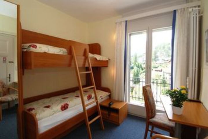 Room 44 of 108