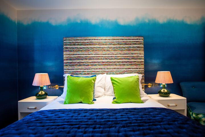 Room 21 of 63