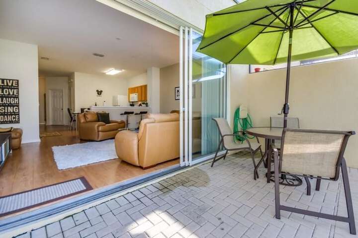 Terrace/Patio 100 of 243