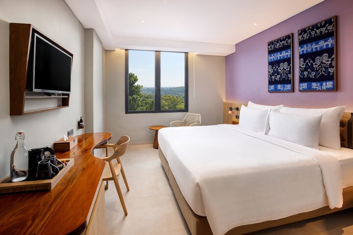 Room 5 of 25