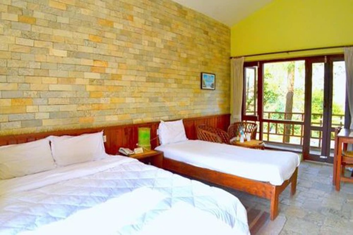 Room 6 of 36