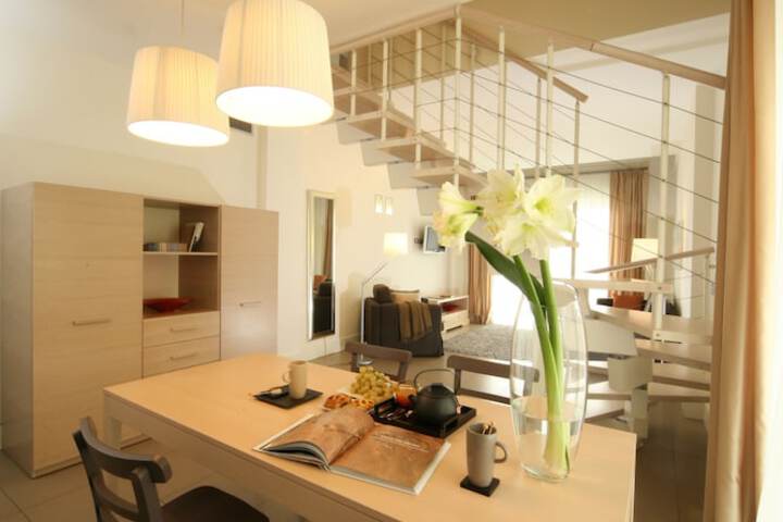Room 46 of 125