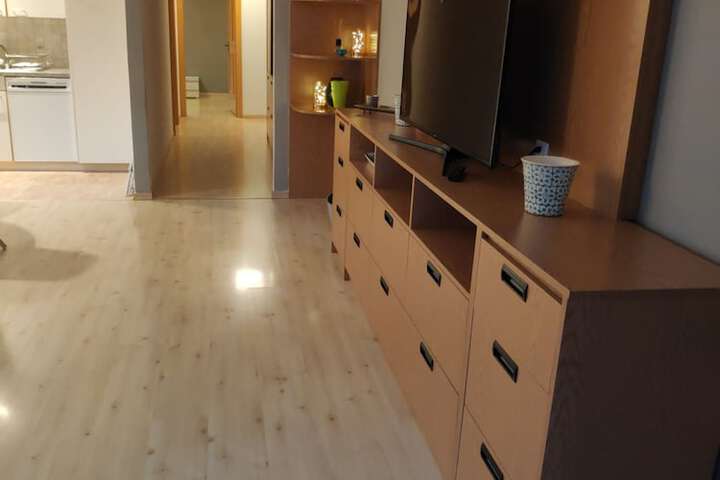 Room 52 of 103