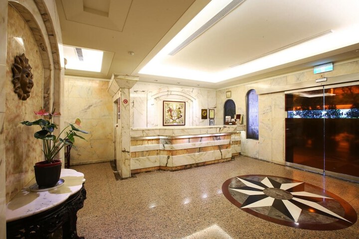 Hotel Interior 4 of 56