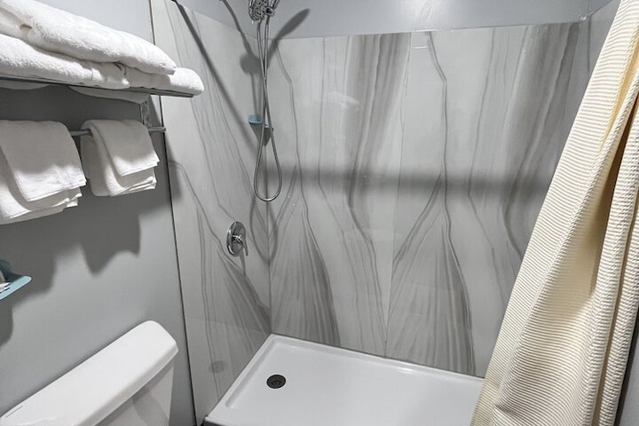 Deluxe Double Room (17 of 19)