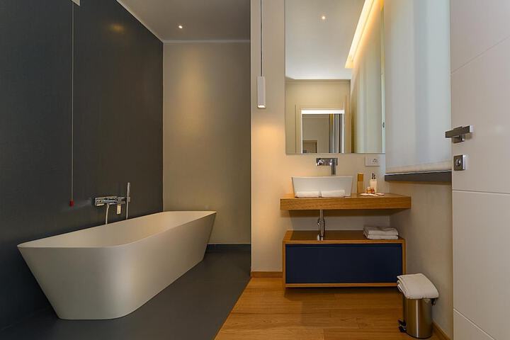 Room 40 of 56