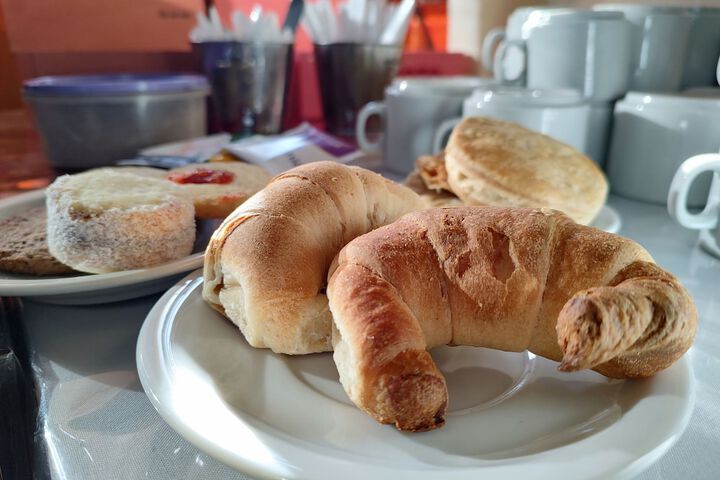 Breakfast/Coffee Service 17 of 24