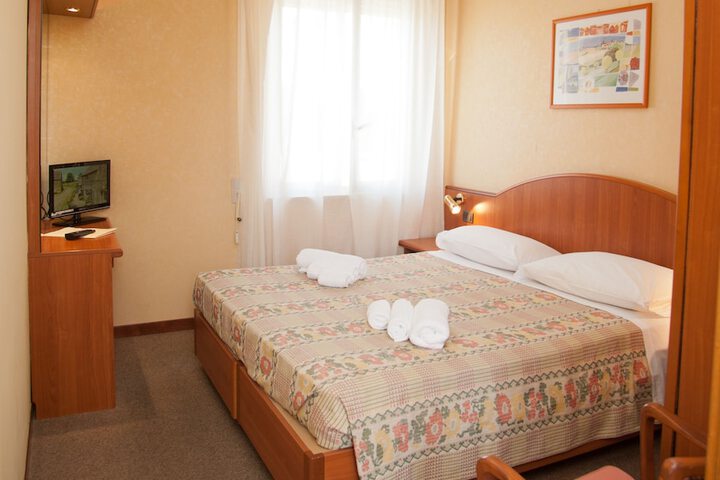 Room 20 of 46
