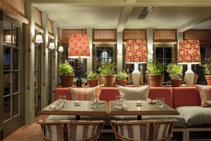 Dining 42 of 71