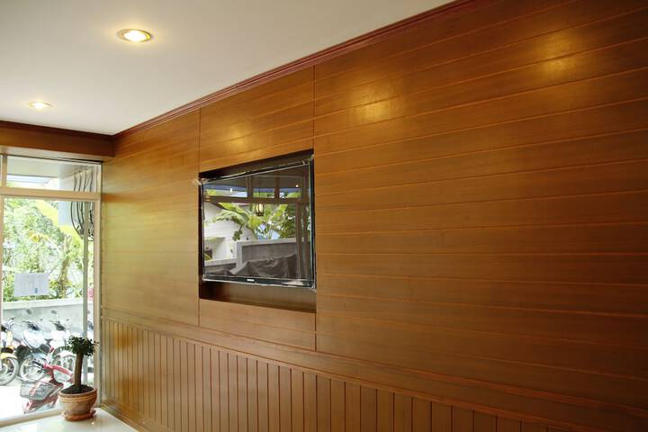 Hotel Interior 5 of 28