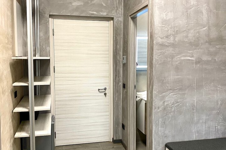 Room 15 of 52