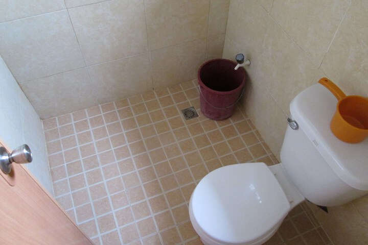 Room 20 of 27