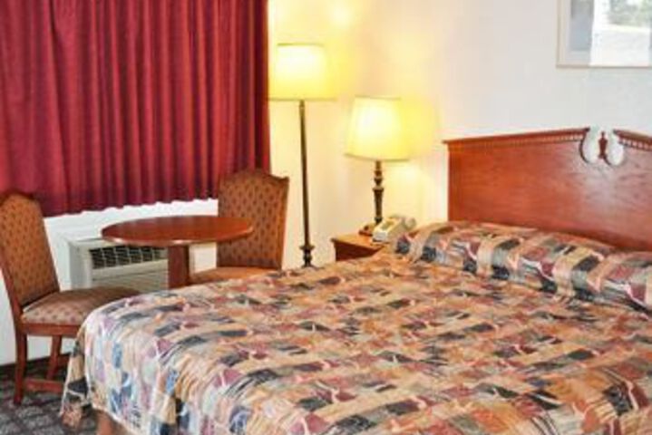 Room 16 of 46