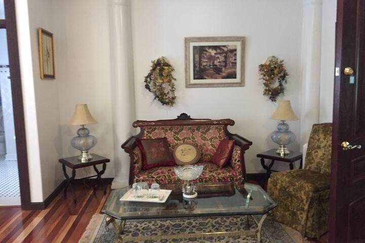 Room 15 of 35