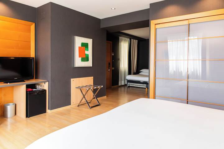 Room 40 of 140