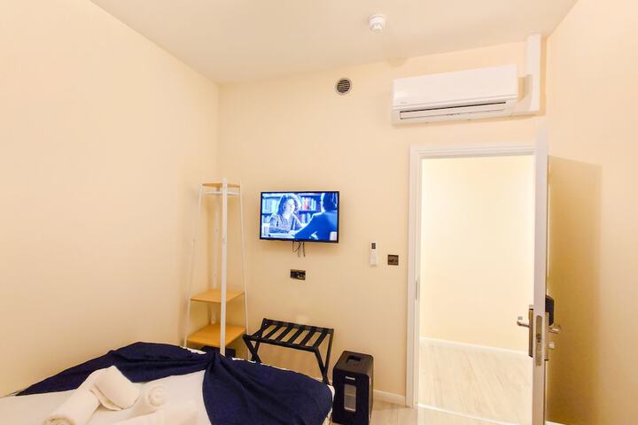 Room 64 of 113