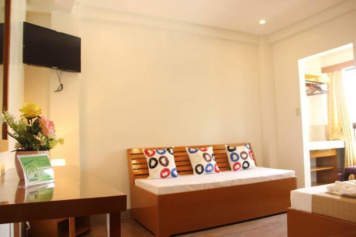 Room 17 of 46