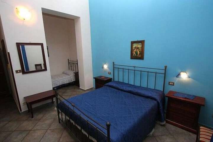 Room 15 of 58
