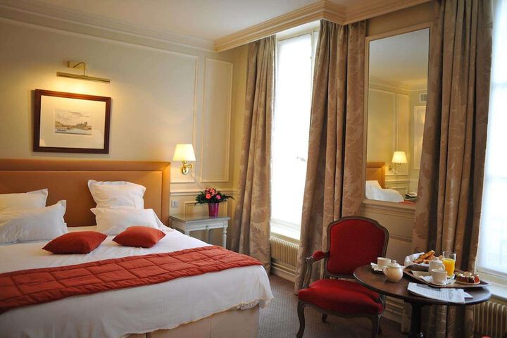 Room 40 of 80