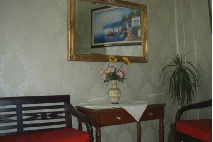 General 6 of 8
