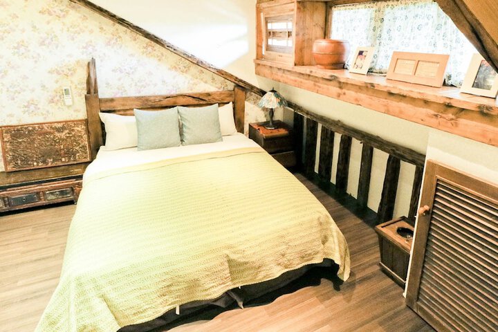 Room 19 of 128