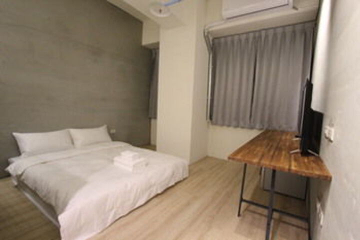 Room 46 of 64