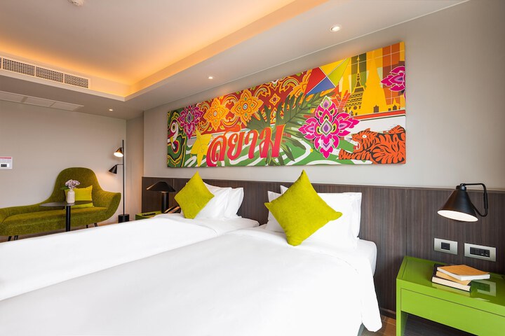 Room 55 of 190