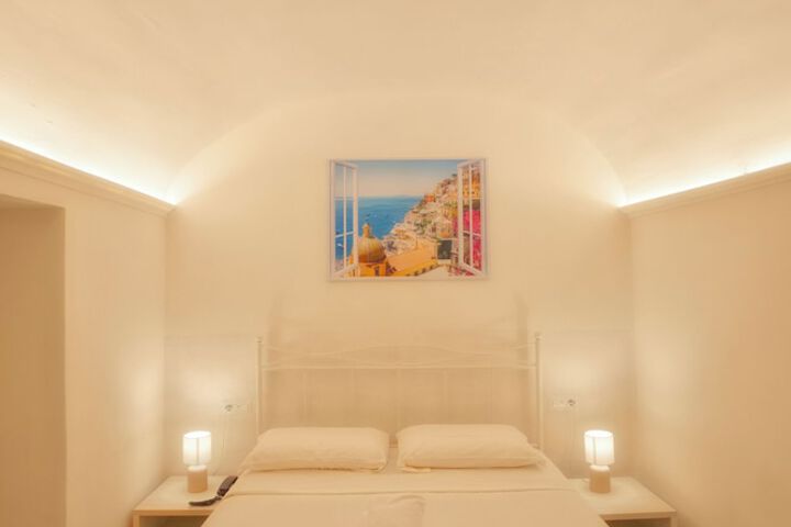 Room 6 of 126