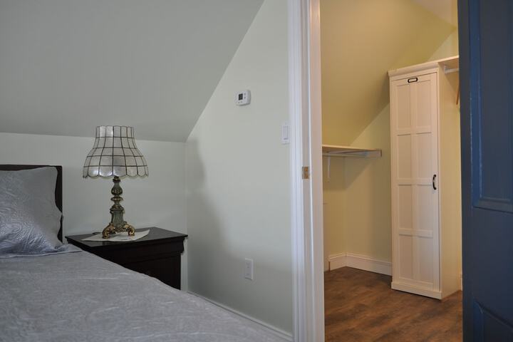 Room 30 of 118