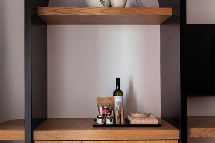 Room 4 of 150