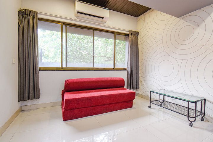 Room 14 of 27
