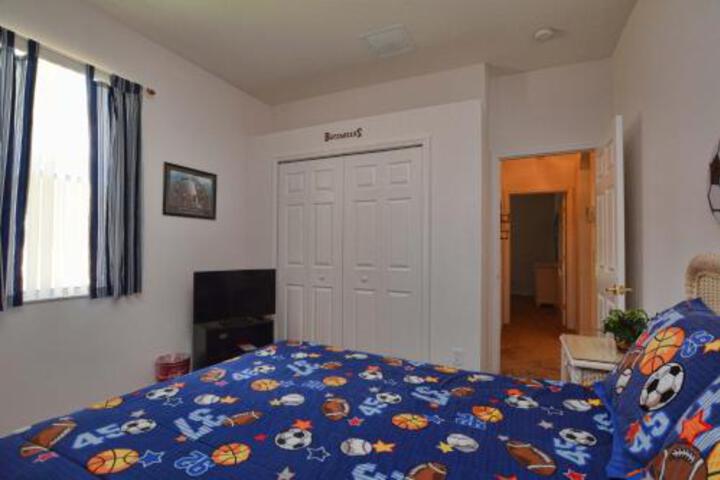4750Cb in Davenport, FL
