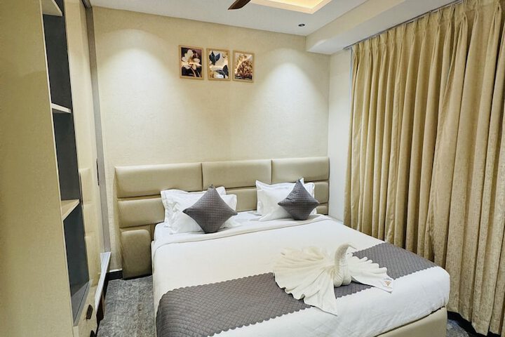 Room 4 of 59