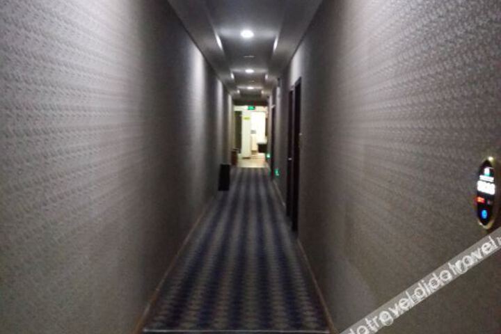 Hotel Interior 10 of 23