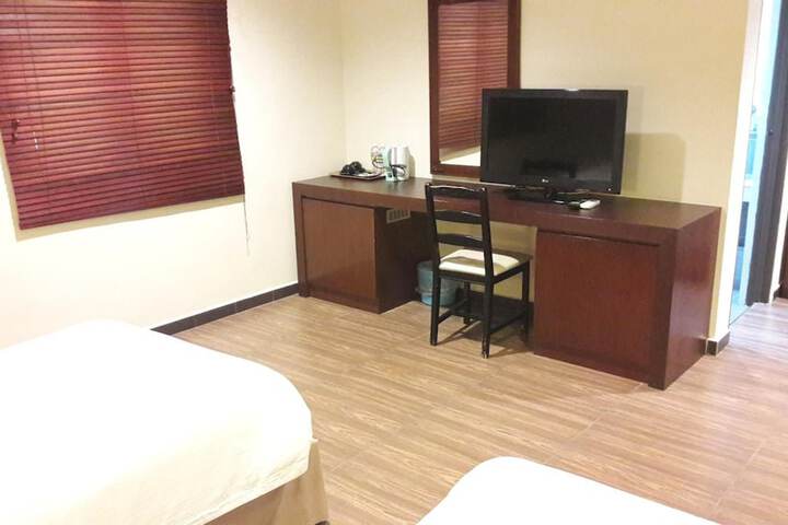 Room 20 of 61