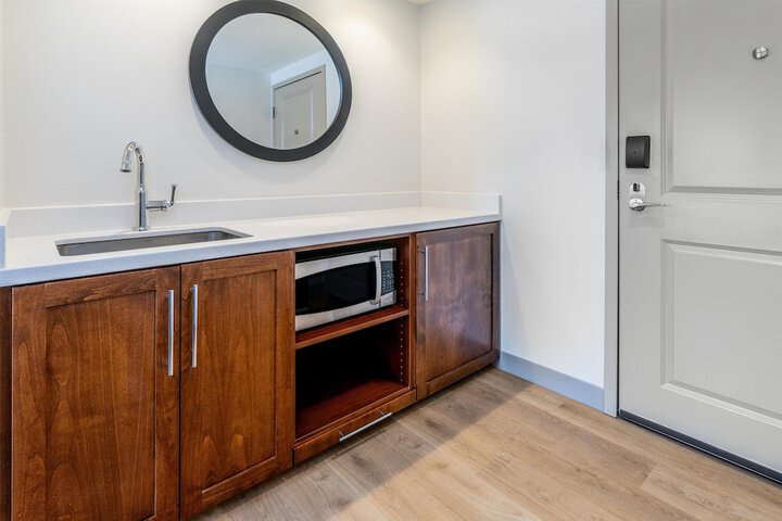 Minibar