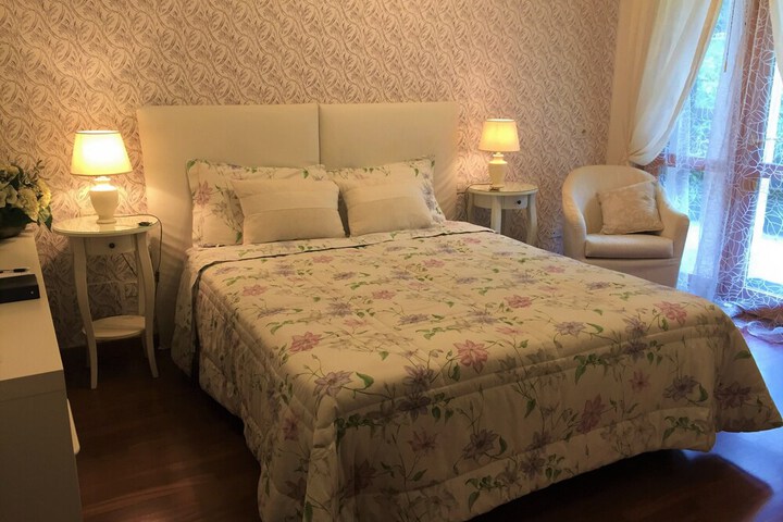 Room 5 of 55