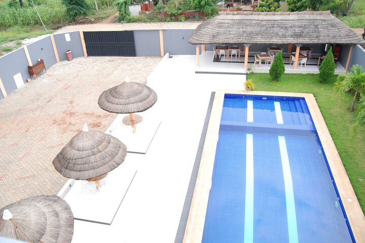 Pool 50 of 90