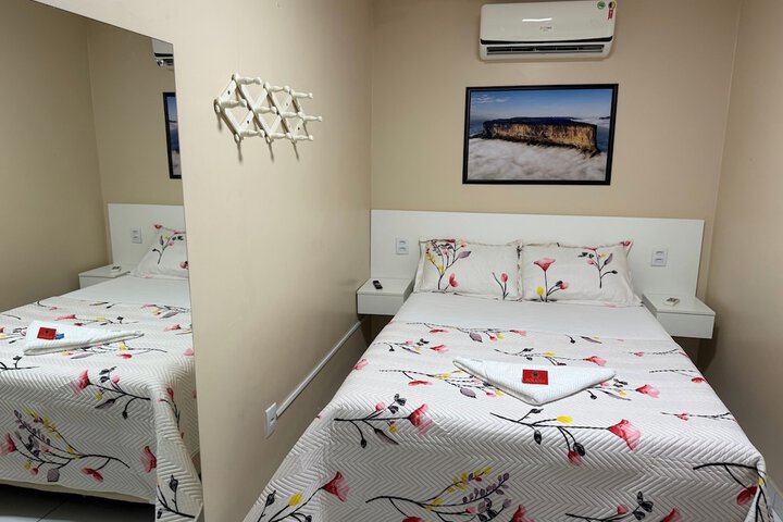 Room 36 of 76