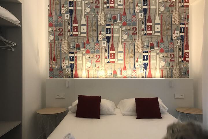 Room 17 of 58