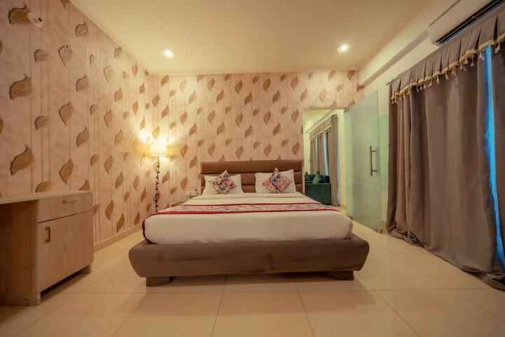 Room 20 of 48