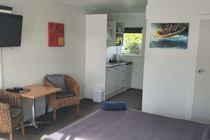 Room 11 of 54