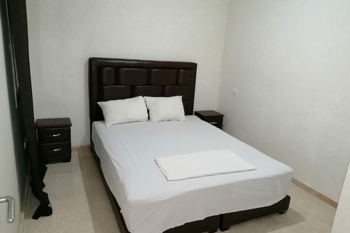 Room 6 of 23