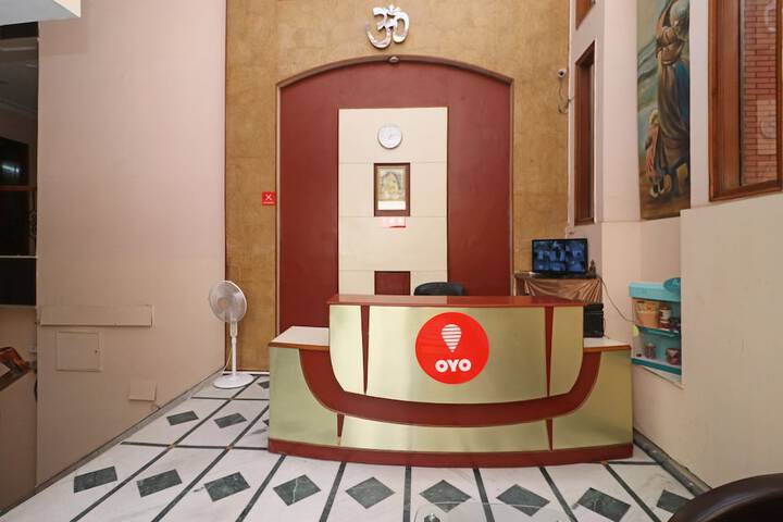 OYO 10585 HOTEL SHUBHDEEP AASHIYANA 2